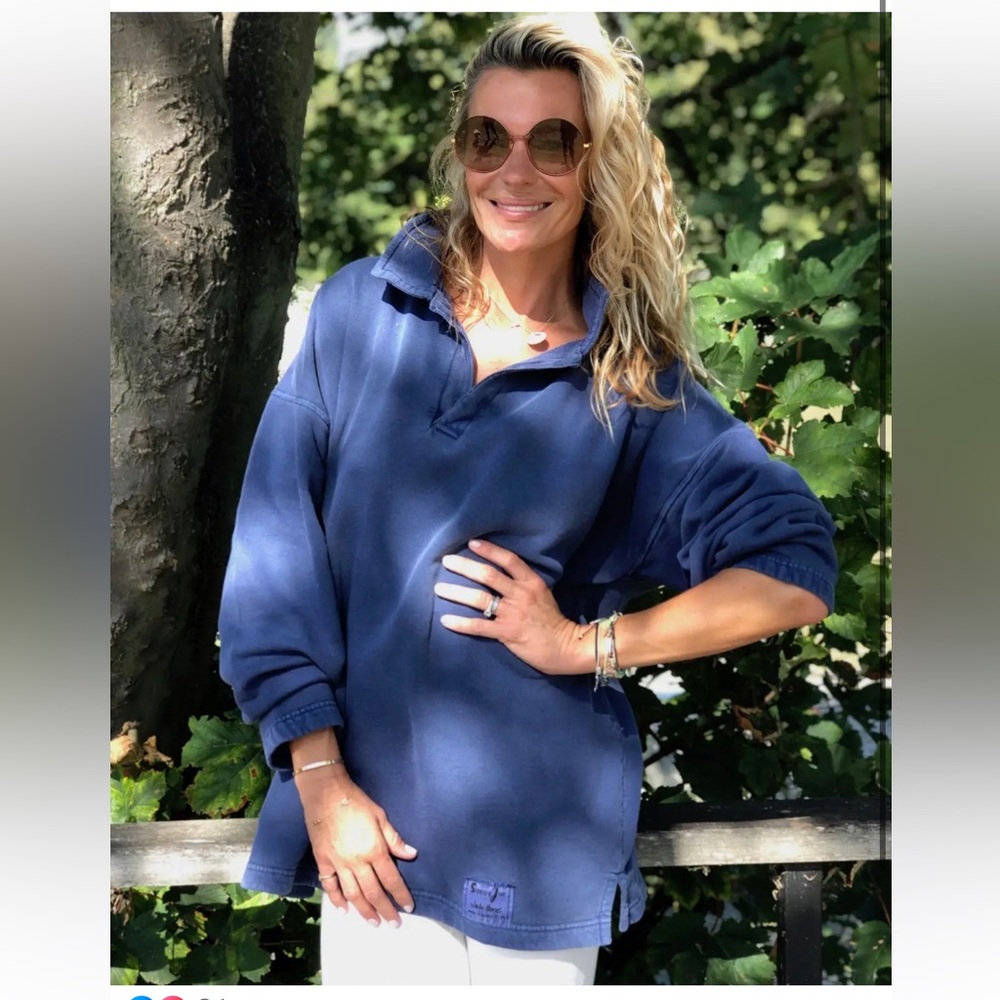 Collar 2 Navy Wash Sweatshirt